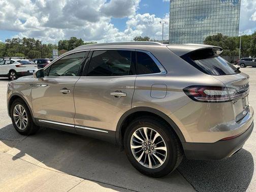 Iced Mocha 2021 Lincoln Nautilus Standard
