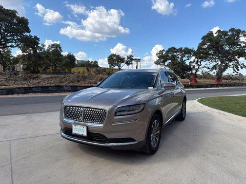 Iced Mocha 2021 Lincoln Nautilus Standard