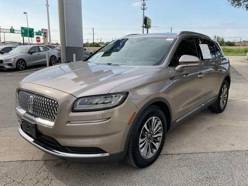 Iced Mocha 2021 Lincoln Nautilus Standard