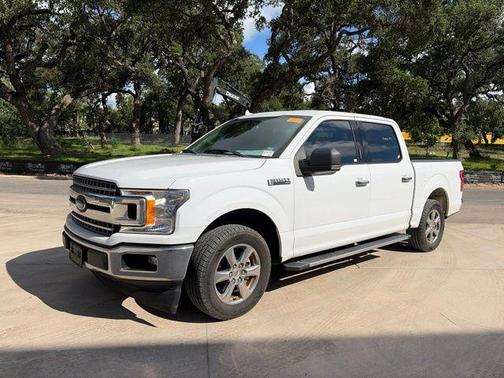 Oxford White 2018 Ford F-150 XLT