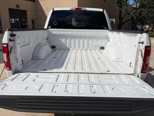 Oxford White 2018 Ford F-150 XLT