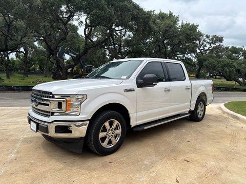 Oxford White 2018 Ford F-150 XLT