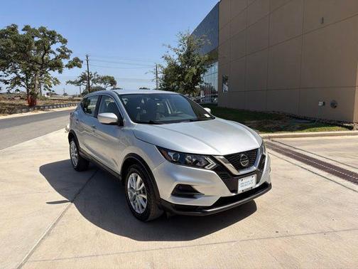 Brilliant Silver Metallic 2021 Nissan Rogue Sport S