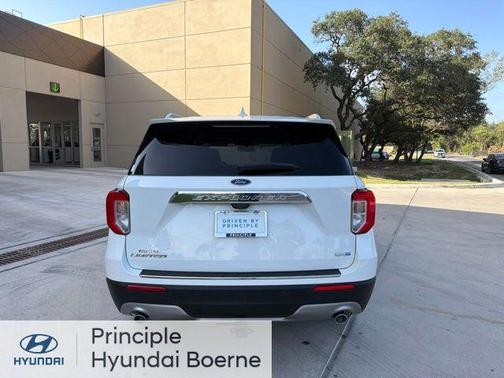 Star White Metallic Tri-Coat 2020 Ford Explorer Limited
