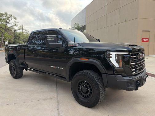 Onyx Black 2025 GMC Sierra 2500 AT4X