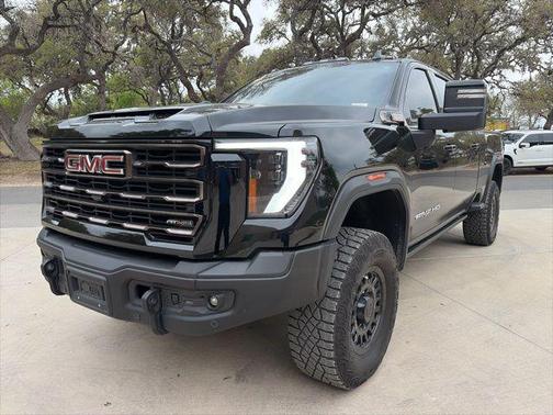 Onyx Black 2025 GMC Sierra 2500 AT4X