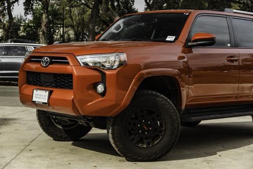 2020 Toyota 4Runner SR5