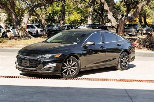 2022 Chevrolet Malibu FWD RS