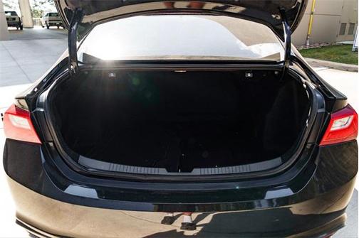 2022 Chevrolet Malibu FWD RS