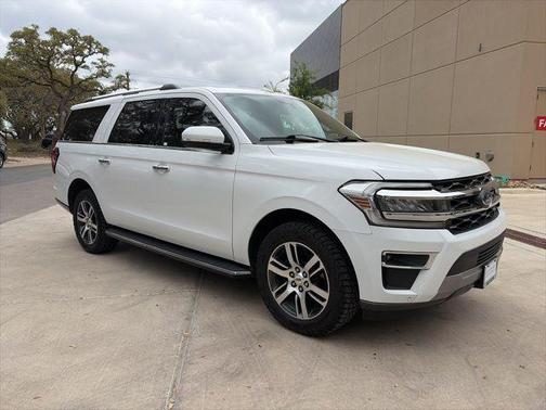 White 2022 Ford Expedition Max Limited