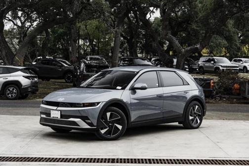 2026 Hyundai IONIQ 5 SEL