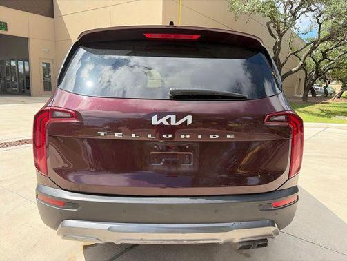 Sangria 2022 Kia Telluride EX