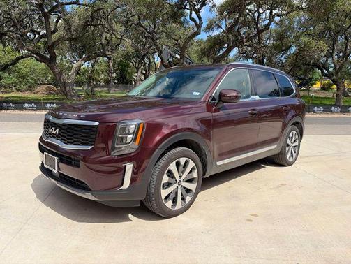 Sangria 2022 Kia Telluride EX