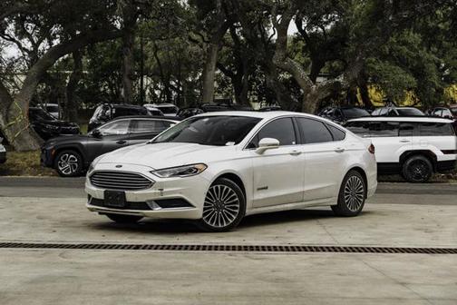 2018 Ford Fusion Hybrid SE