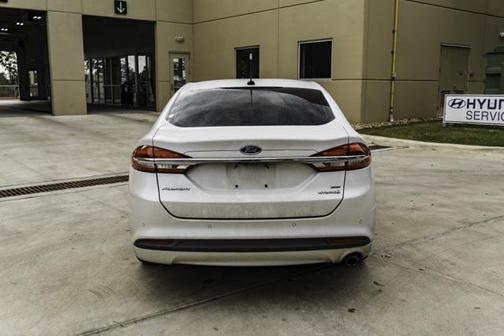 2018 Ford Fusion Hybrid SE