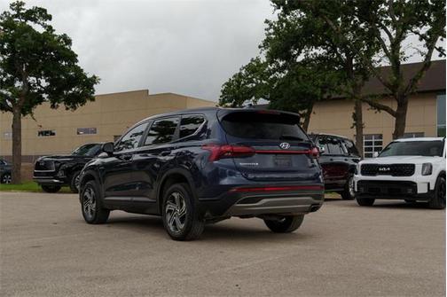 2022 Hyundai SANTA FE SE