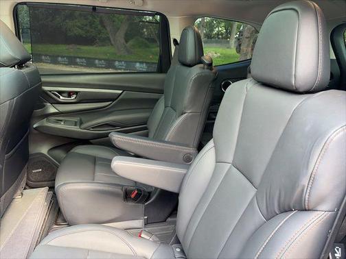 Crystal Black Silica 2025 Subaru Ascent Bronze Edition 7-Passenger