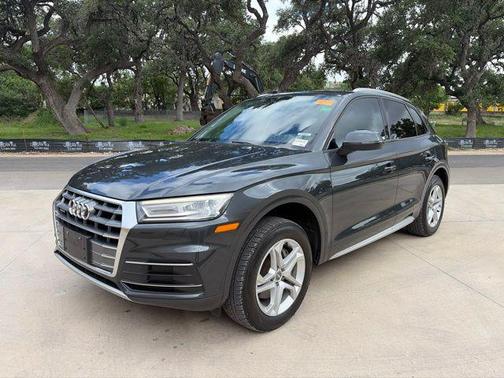 Gray Metallic 2018 Audi Q5 2.0T