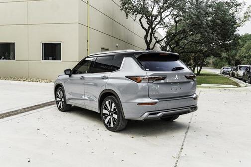 2025 Mitsubishi Outlander SEL 2.5 2WD