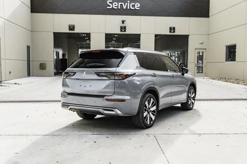 2025 Mitsubishi Outlander SEL 2.5 2WD