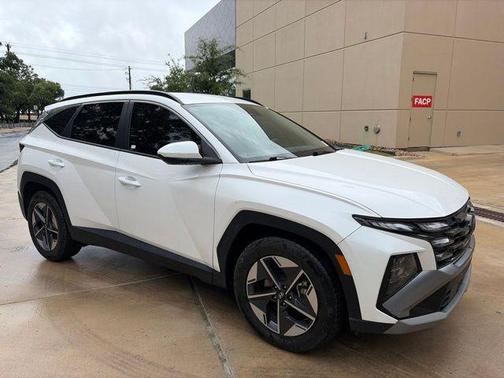 Serenity White Pearl 2025 Hyundai TUCSON SEL