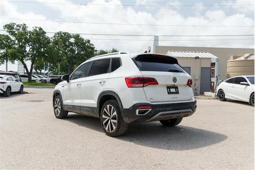 2023 Volkswagen Taos 1.5T SE
