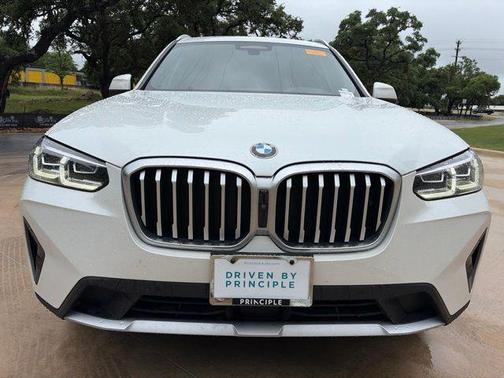 Mineral White Metallic 2024 BMW X3 xDrive30i