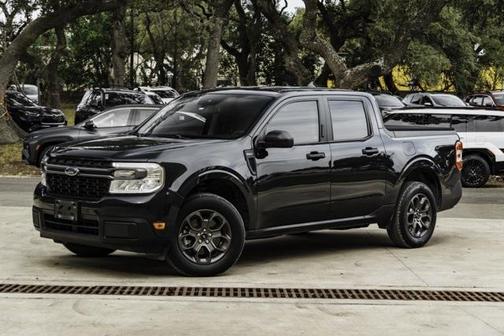 2023 Ford Maverick XLT