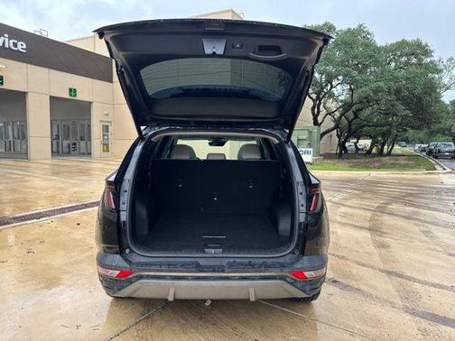 Phantom Black 2022 Hyundai TUCSON Limited