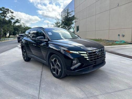 Phantom Black 2022 Hyundai TUCSON Limited