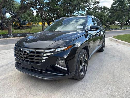 Phantom Black 2022 Hyundai TUCSON Limited