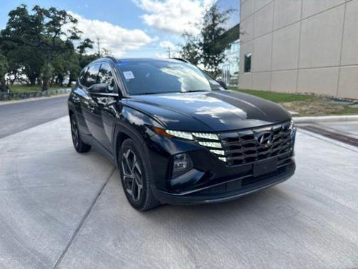 Phantom Black 2022 Hyundai TUCSON Limited