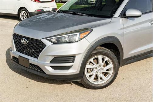 2020 Hyundai TUCSON SE