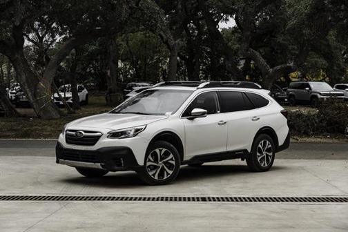 2022 Subaru Outback Touring XT