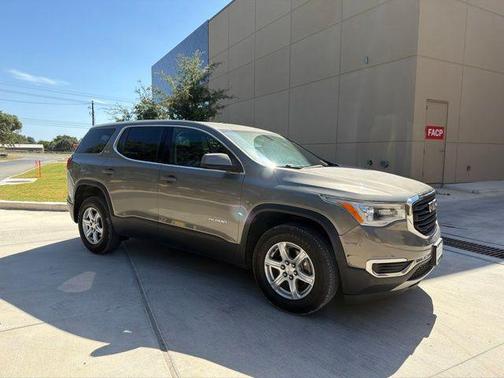 Pepperdust Metallic 2019 GMC Acadia SLE-1