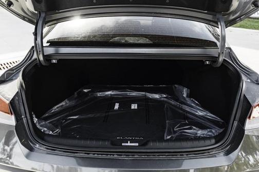 2025 Hyundai ELANTRA Sport