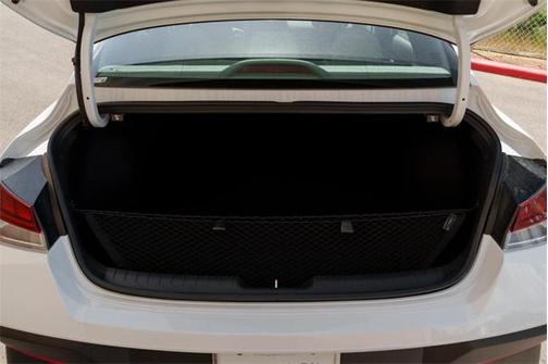 2025 Hyundai ELANTRA HEV SEL Sport