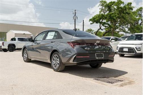2025 Hyundai ELANTRA HEV Blue