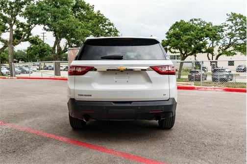 2018 Chevrolet Traverse LT Cloth
