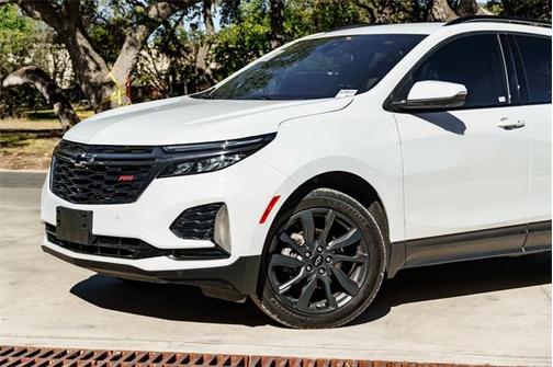 2023 Chevrolet Equinox FWD RS