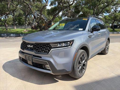 Everlasting Silver 2023 Kia Sorento SX