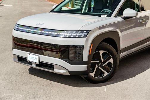 2026 Hyundai IONIQ 9 SE