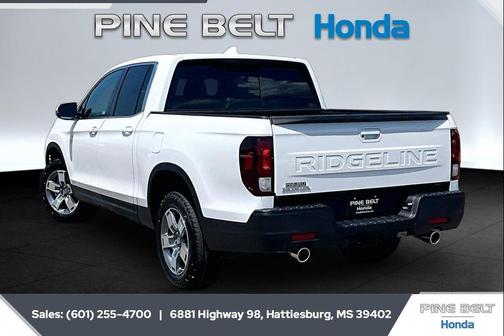 Platinum White Pearl 2026 Honda Ridgeline RTL