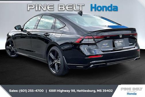 2025 Honda Accord Hybrid 