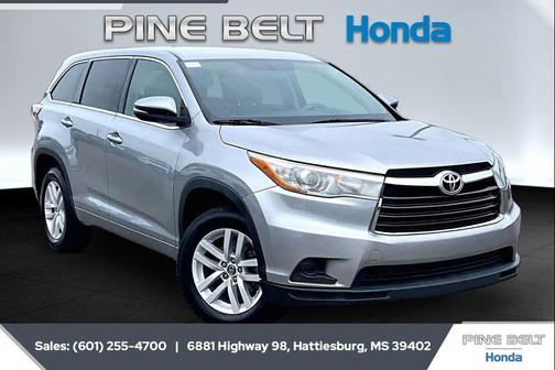 Silver Sky Metallic 2016 Toyota Highlander LE