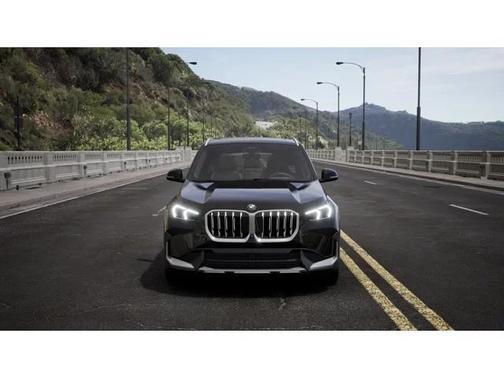 Black Sapphire Metallic 2026 BMW X1 xDrive28i