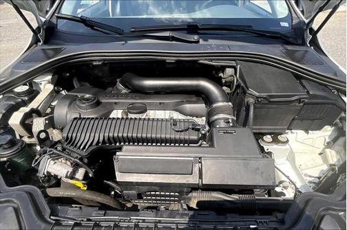 2015 Volvo V60 Cross Country T5 Platinum