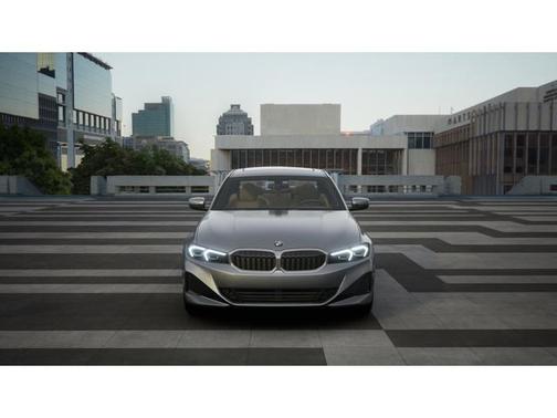 2025 BMW 330 i xDrive