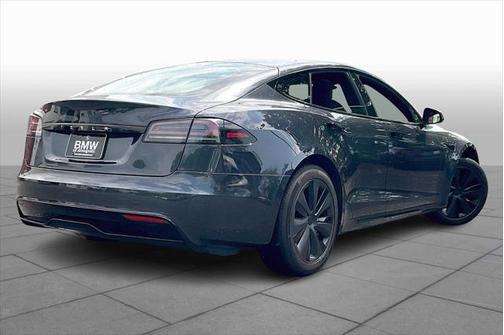 2023 Tesla Model S Base