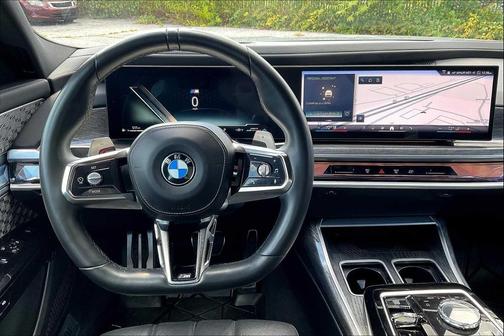 2023 BMW 760 i xDrive